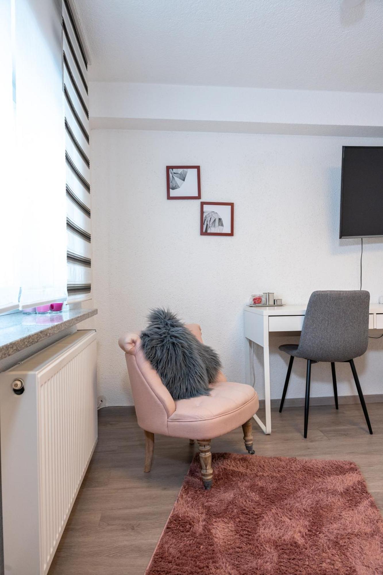 #3 Bequemes Zimmer Mit Pool Und Garten Меминген Екстериор снимка